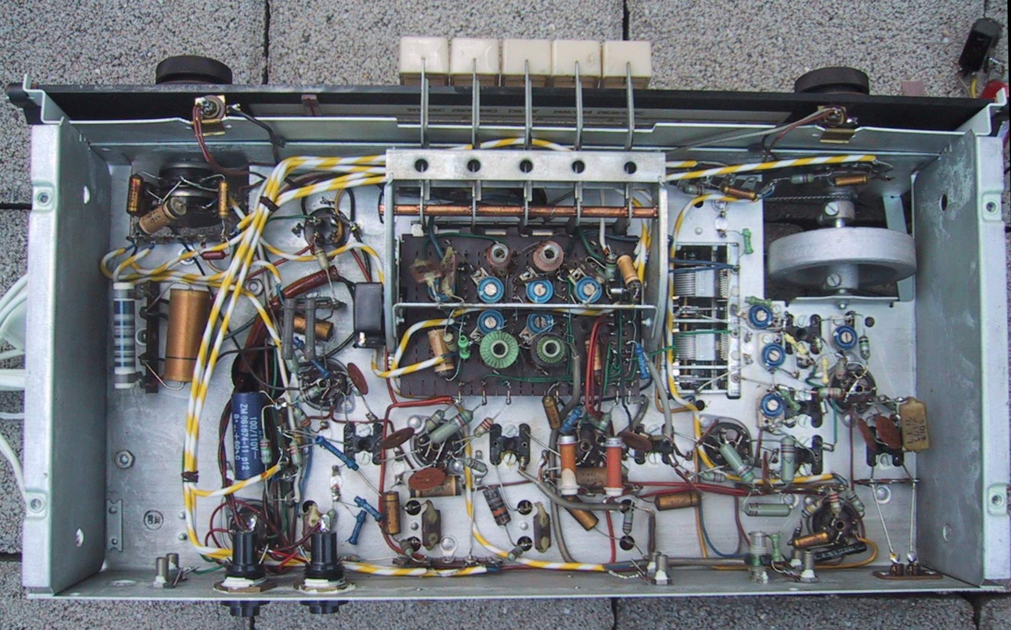 Säntis Chassis unten, groß!