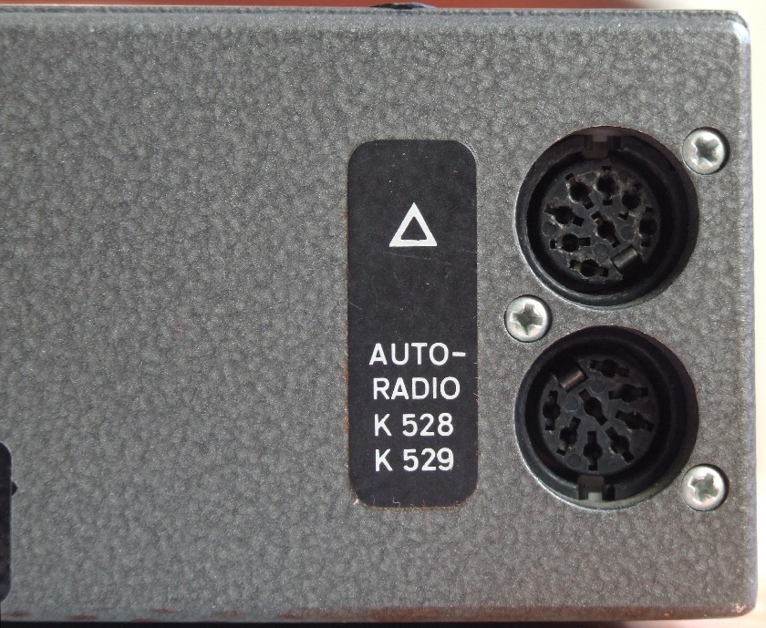 Compact Report Stereo 124 (04)