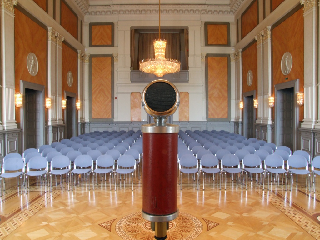 ADLER im Kaisersaal
