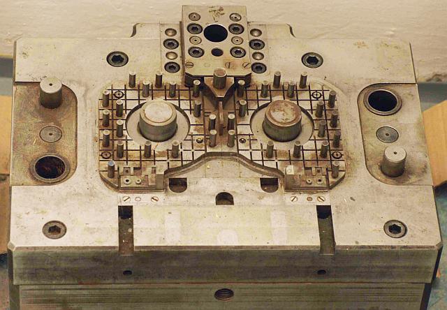 Spritzgießwerkzeug Kassettengehäuse 01