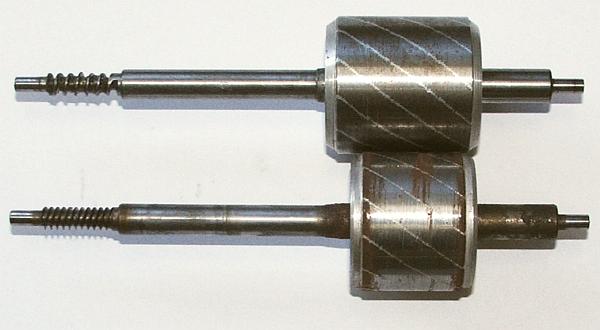 7E84, 015 Antriebsmotor