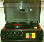 Robotron, stereoset 4000, rot